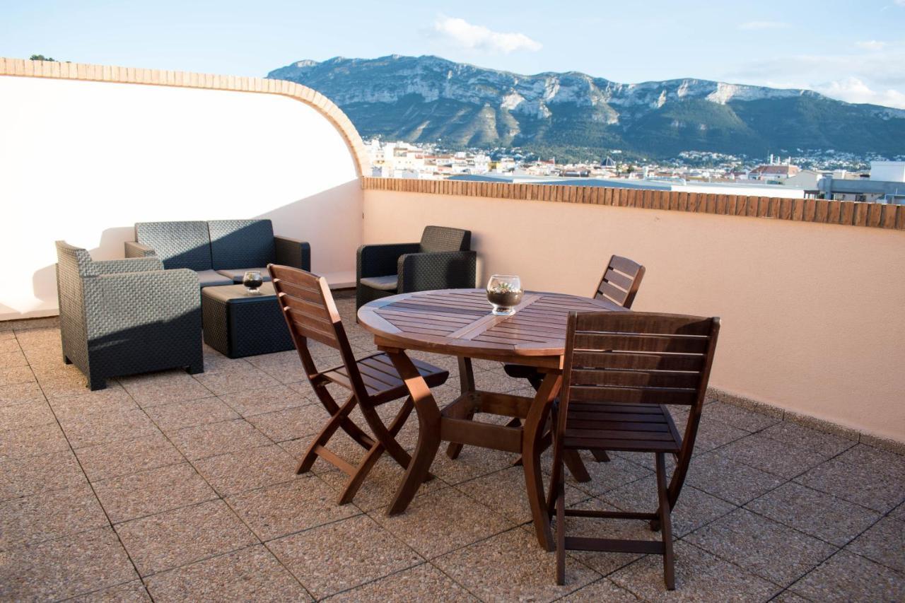 Atico Con Vistas Al Castillo Al Lado Del Mar Dénia Eksteriør billede