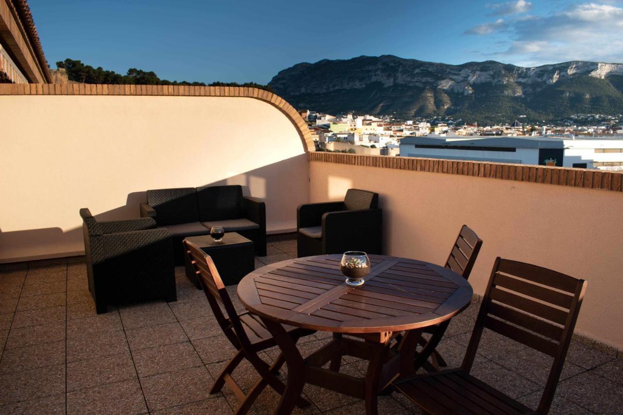 Atico Con Vistas Al Castillo Al Lado Del Mar Dénia Eksteriør billede